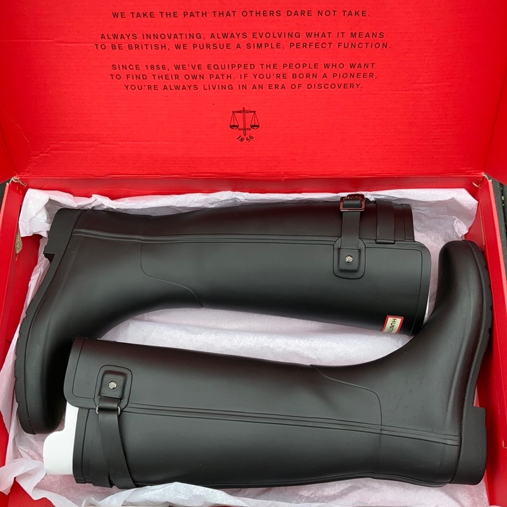 NIB Hunter Rain Boots Tall Refined Slim Fit Black